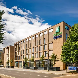 https://holiday-inn-express-london-excel.brighton-hotels-england.com