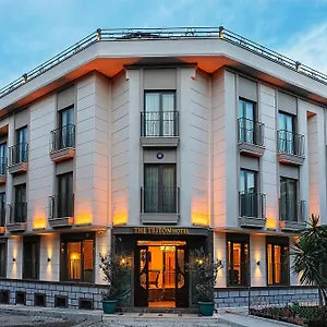 Azade Otel