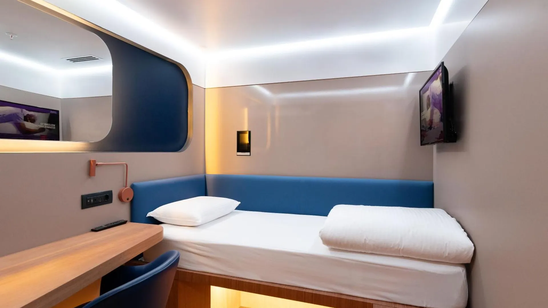 Yotelair Istanbul Airport, Duty Free - International Transit Area